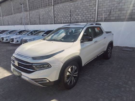 FIAT TORO 2.0 16V TURBO DIESEL VOLCANO 4WD AT9